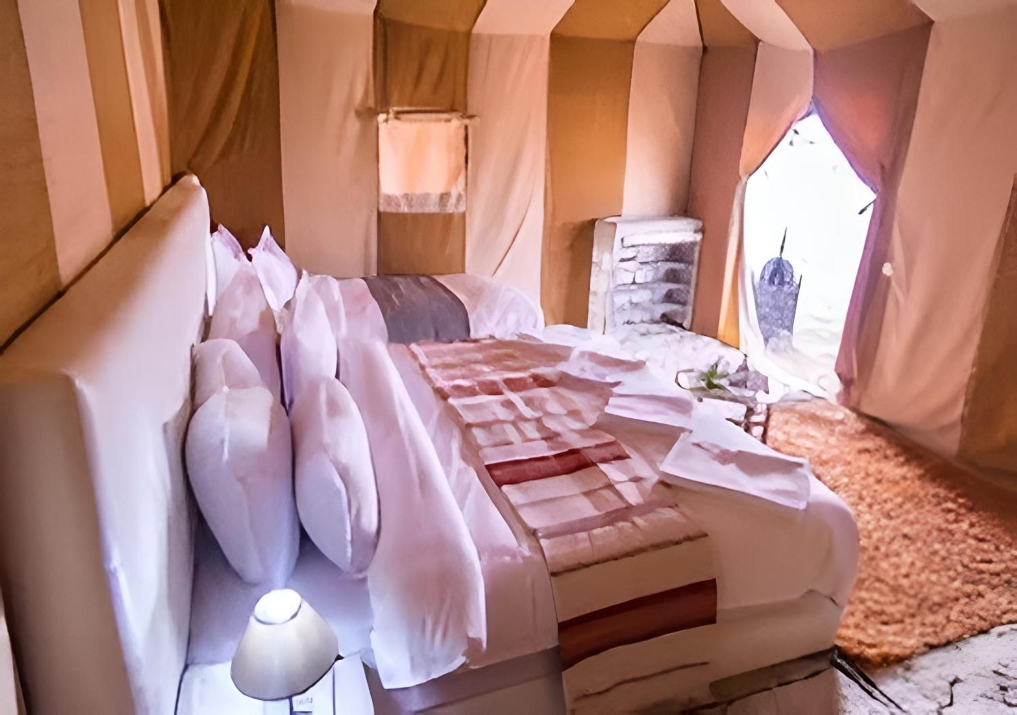 Merzouga Lovely Luxury Camp Esterno foto