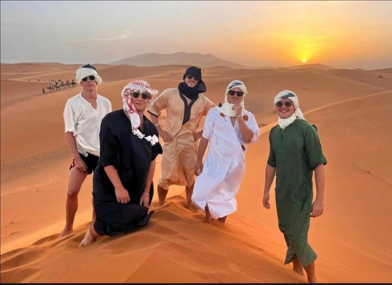 Merzouga Lovely Luxury Camp Esterno foto