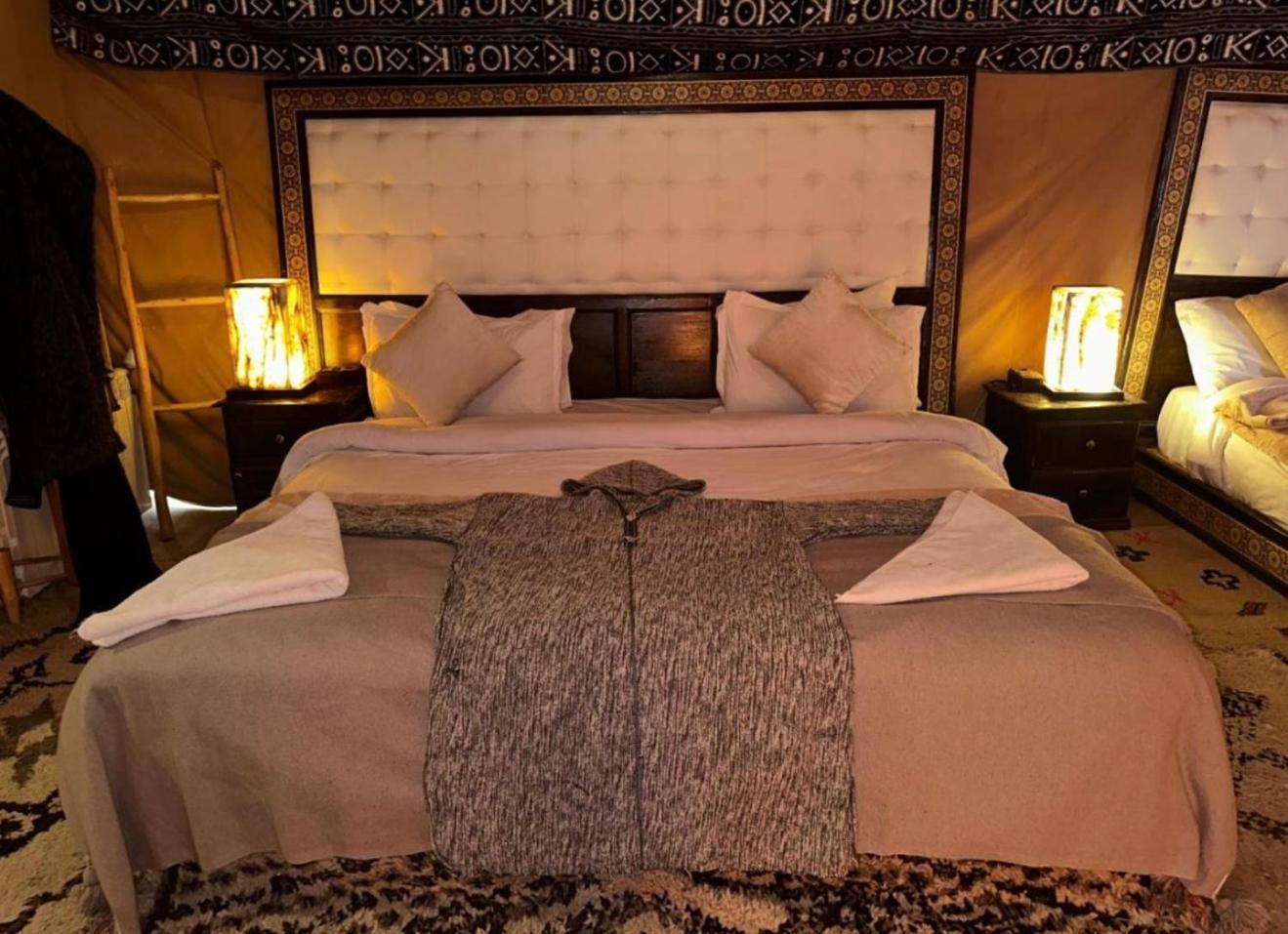 Merzouga Lovely Luxury Camp Esterno foto