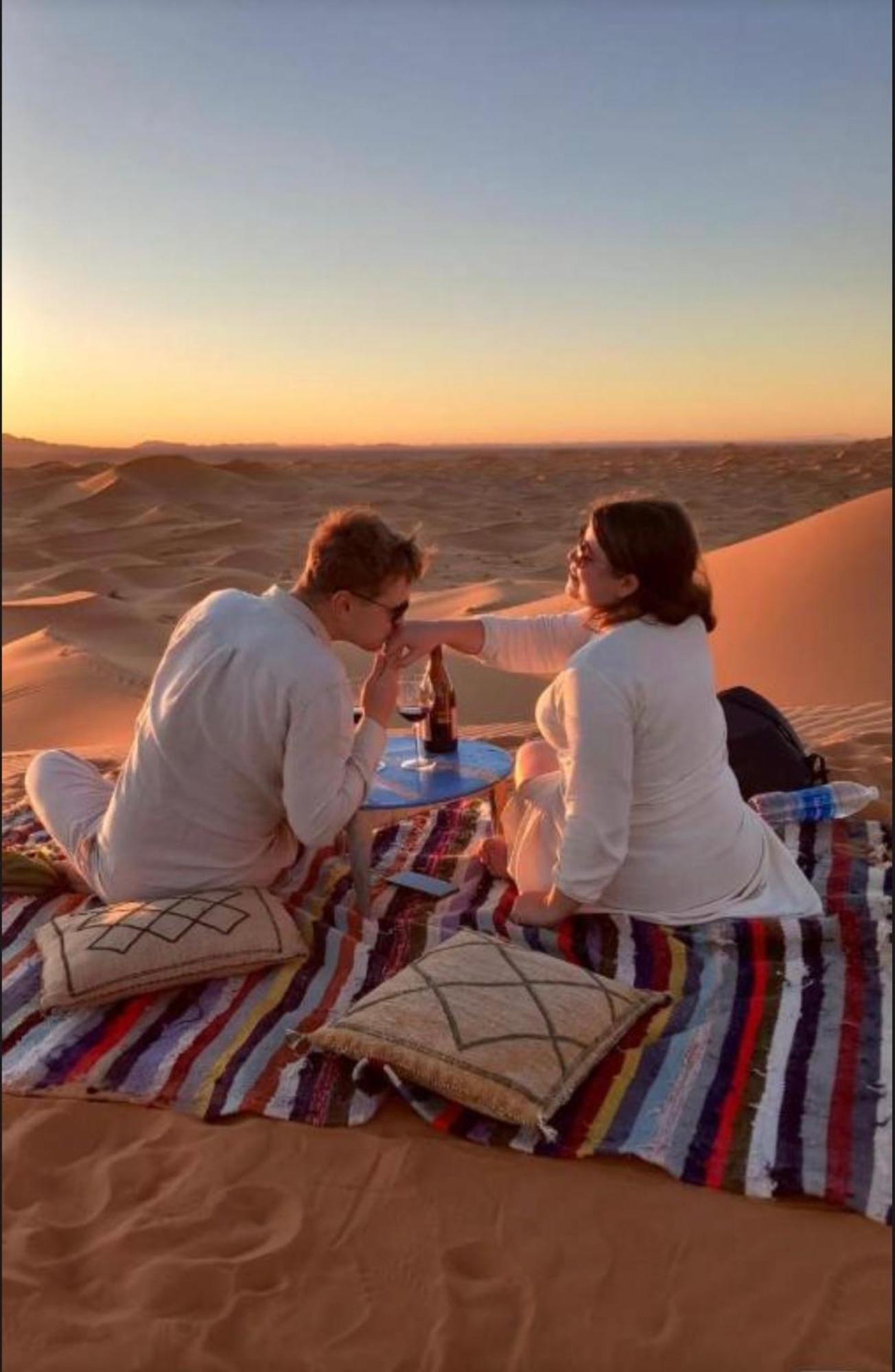 Merzouga Lovely Luxury Camp Esterno foto