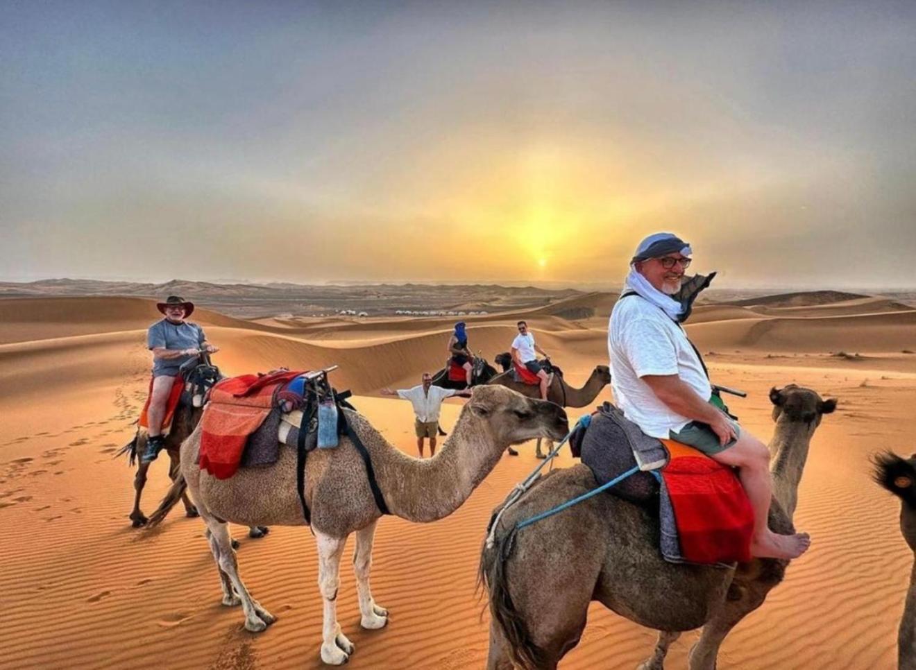 Merzouga Lovely Luxury Camp Esterno foto